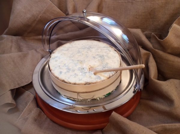 Gorgonzola à la Cuillère 6 Kg Cerclé Bois